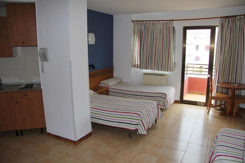 Gomila Palma Apartments Экстерьер фото