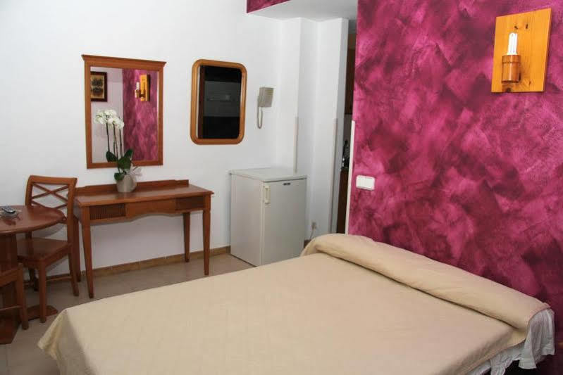 Gomila Palma Apartments Экстерьер фото